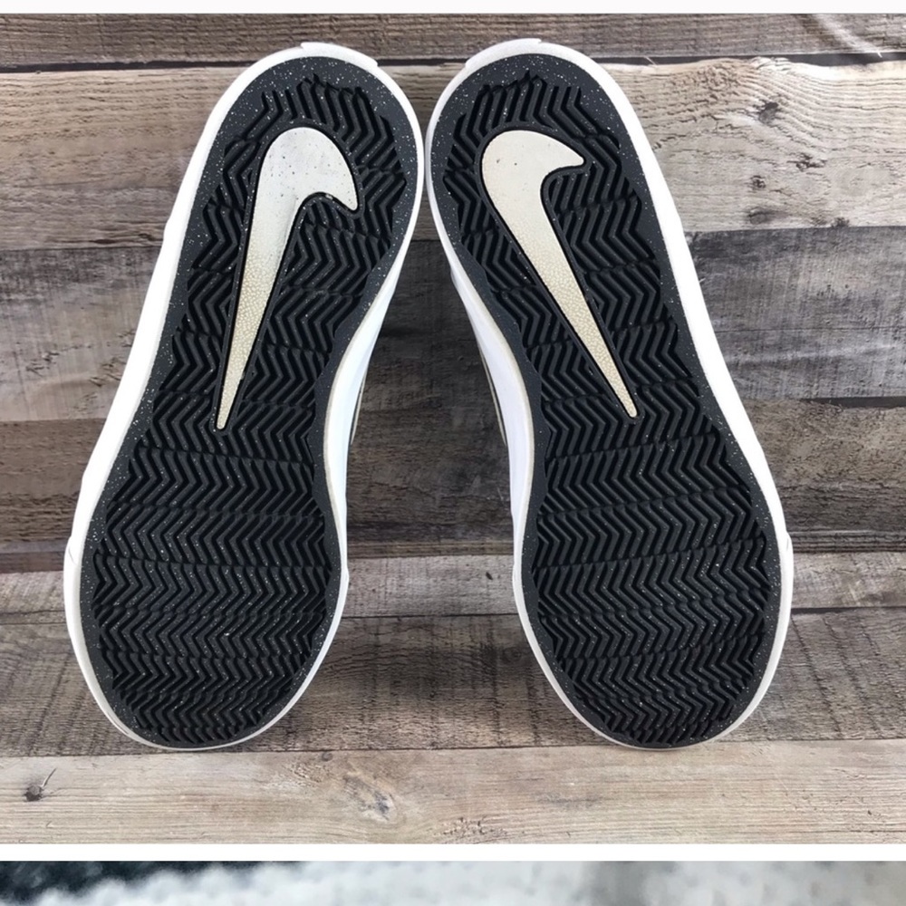 Nike SB - Picture 2 of 2